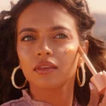 ⁦ايلف فلتر سائل للوجه هلو جلو ليت مديم 3 - 31.5 مل⁩ - الصورة ⁦2⁩